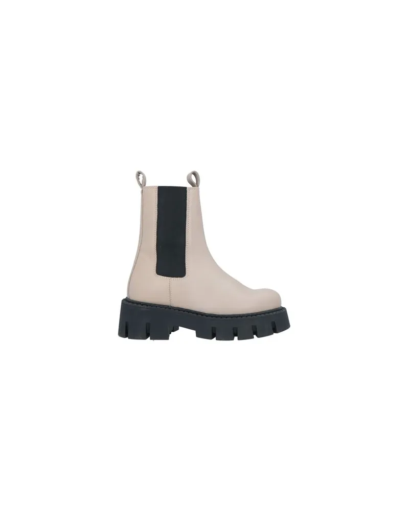 Nila & Nila SCHUHE - Stiefelettenauf YOOX.COM Sand