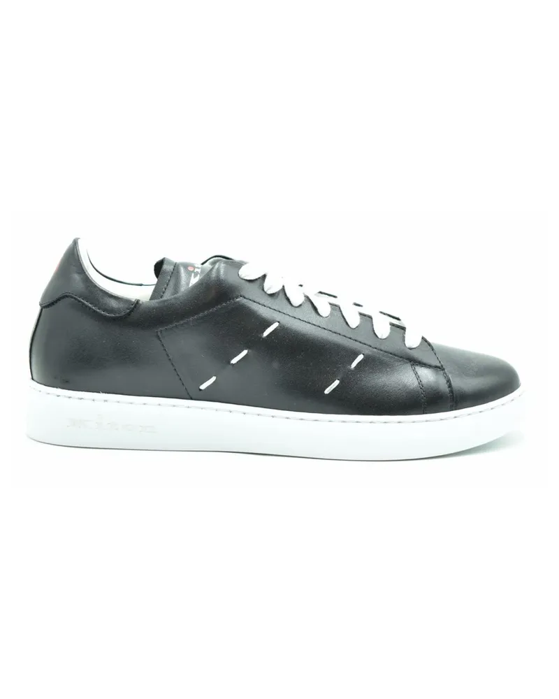 Kiton Sneakers Schwarz