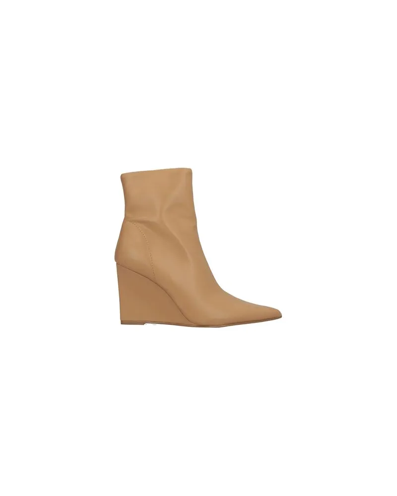 Steve Madden SCHUHE - Stiefelettenauf YOOX.COM Kamel