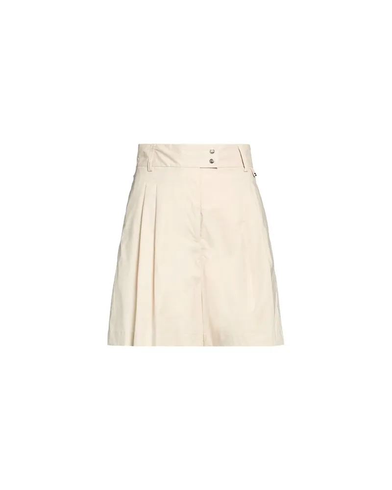 Herno HOSEN & RÖCKE - Shorts & Bermudashortsauf YOOX.COM Beige