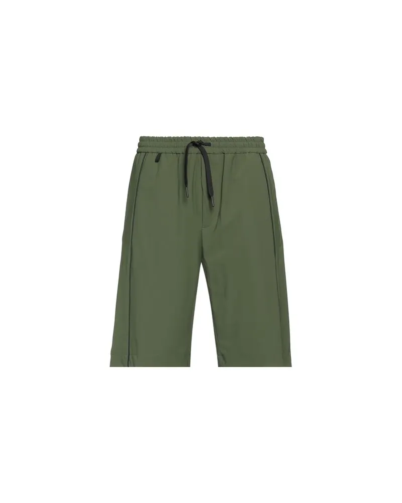 Berwich HOSEN & RÖCKE - Shorts & Bermudashortsauf YOOX.COM Militärgrün
