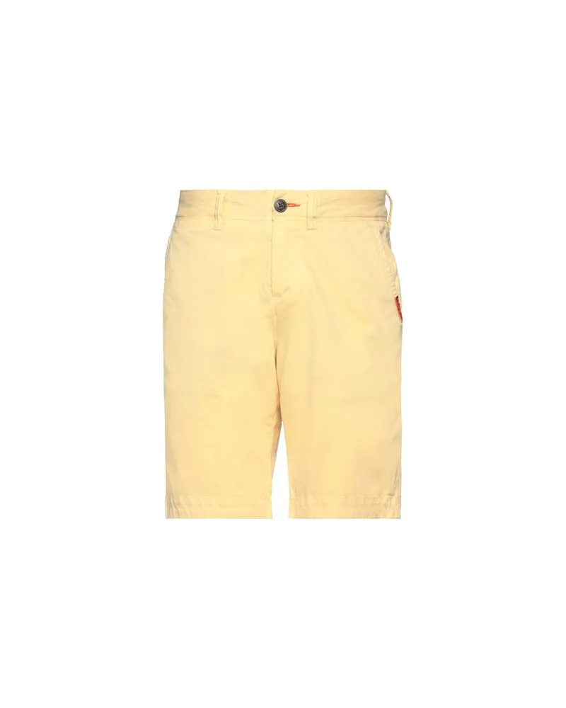 Superdry. HOSEN & RÖCKE - Shorts & Bermudashortsauf YOOX.COM Pastellgelb