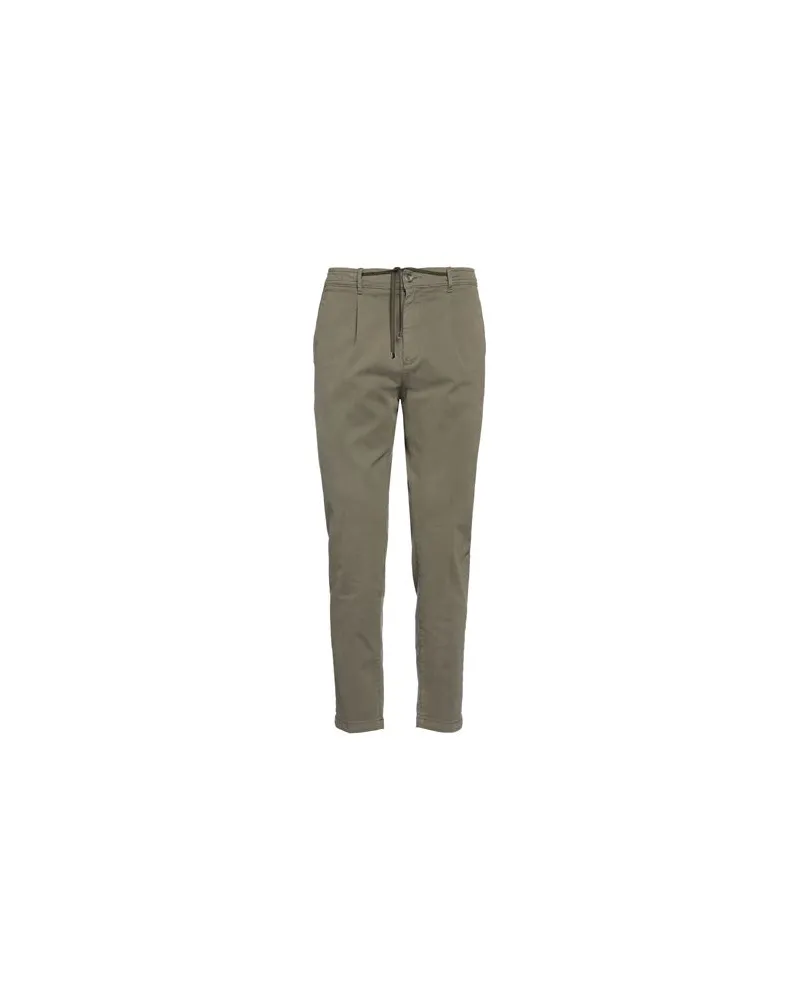 CRUNA HOSEN & RÖCKE - Hosenauf YOOX.COM Militärgrün