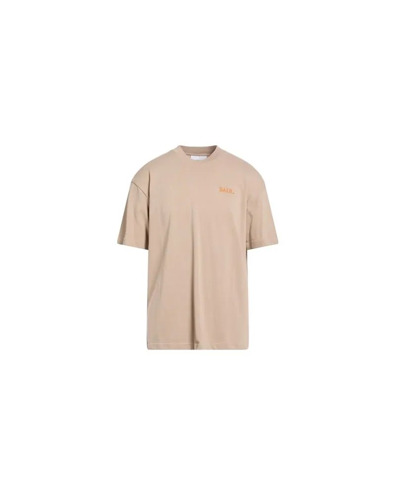 BALR. TOPS - T-shirtsauf YOOX.COM Sand