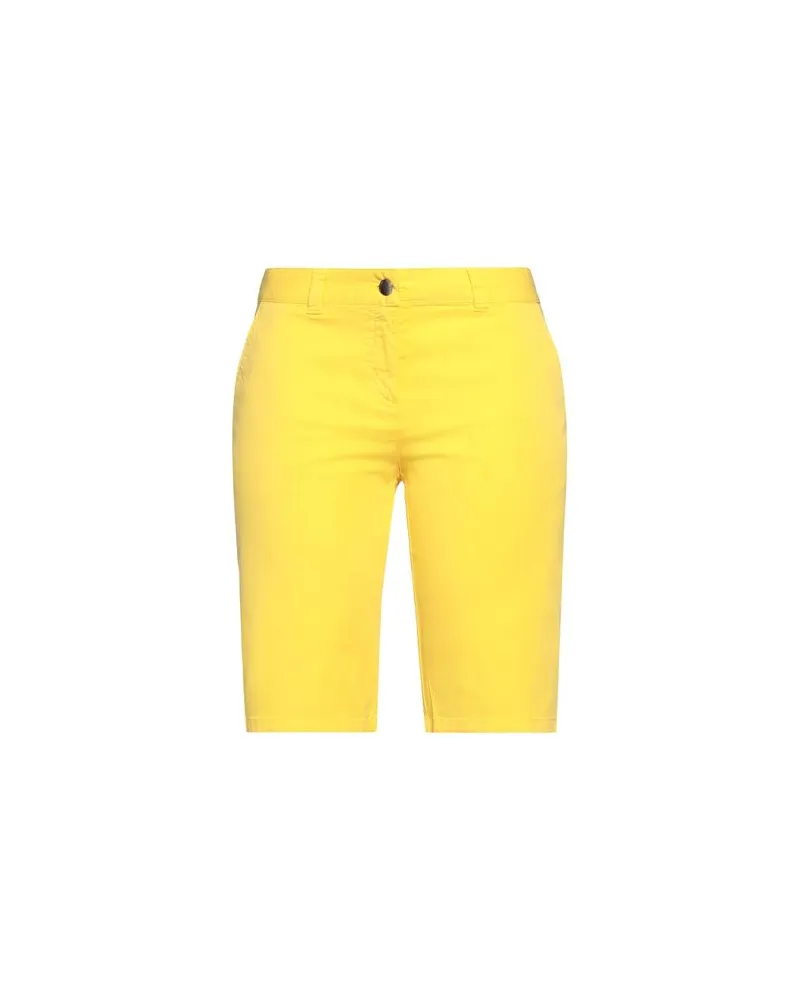 0039 Italy HOSEN & RÖCKE - Shorts & Bermudashortsauf YOOX.COM Gelb