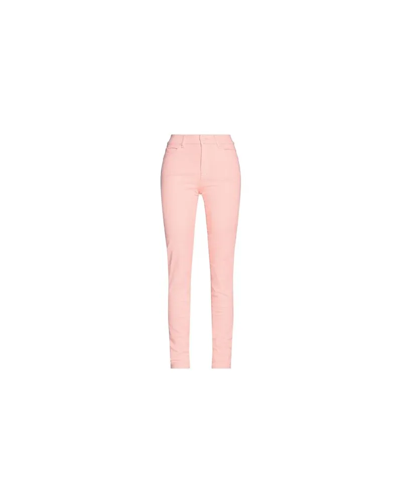Emporio Armani HOSEN & RÖCKE - Jeanshosenauf YOOX.COM Lachs