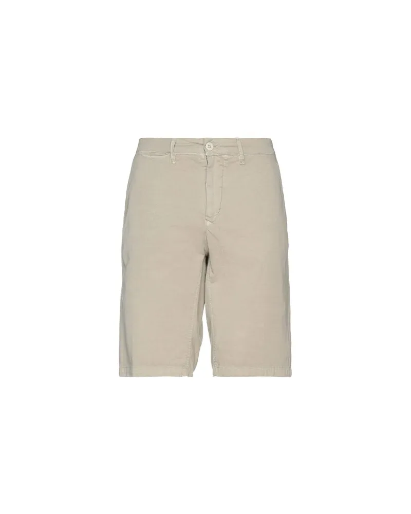 UNIFORM HOSEN & RÖCKE - Shorts & Bermudashortsauf YOOX.COM Grau