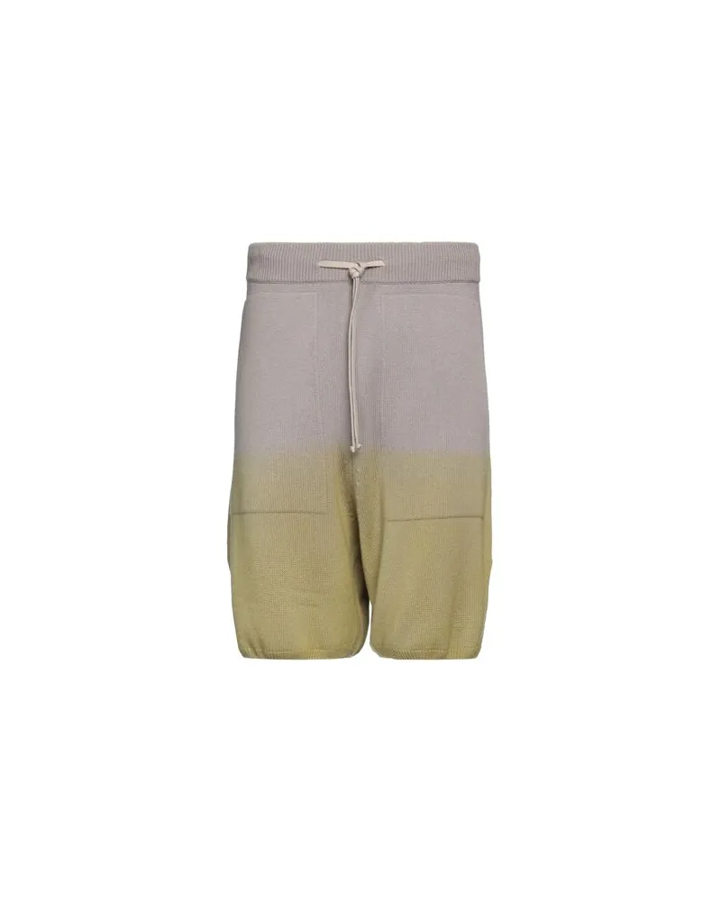 Moncler HOSEN & RÖCKE - Shorts & Bermudashortsauf YOOX.COM Grau
