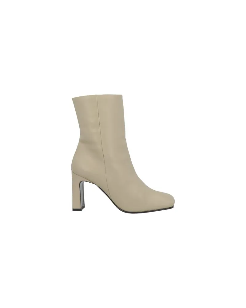 Aldo Castagna SCHUHE - Stiefelettenauf YOOX.COM Salbeigrün