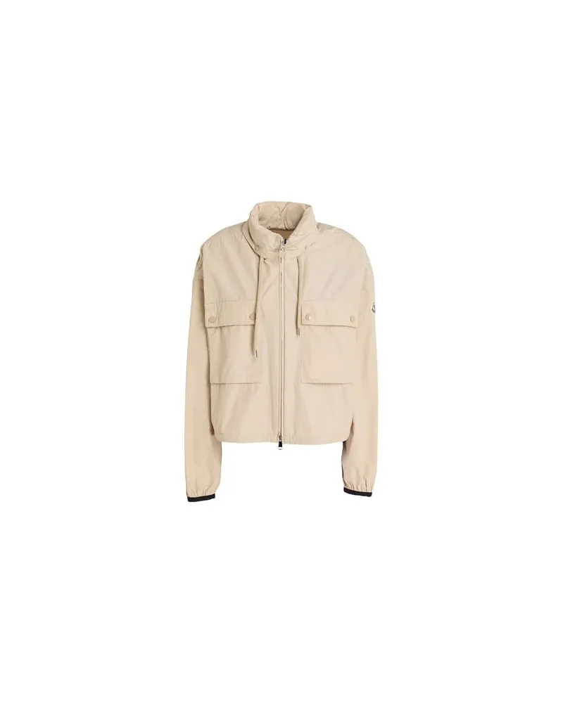 Moncler JACKEN & MÄNTEL - Jacken und Anoraksauf YOOX.COM Beige