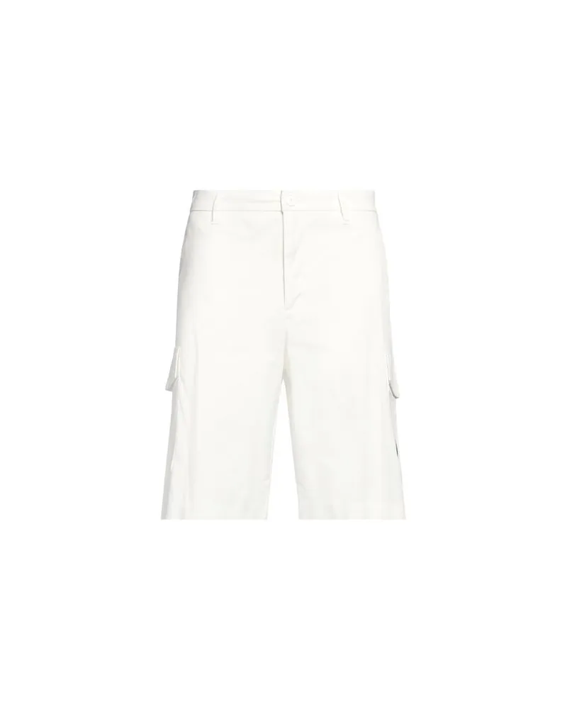 Armani Exchange HOSEN & RÖCKE - Shorts & Bermudashortsauf YOOX.COM Off