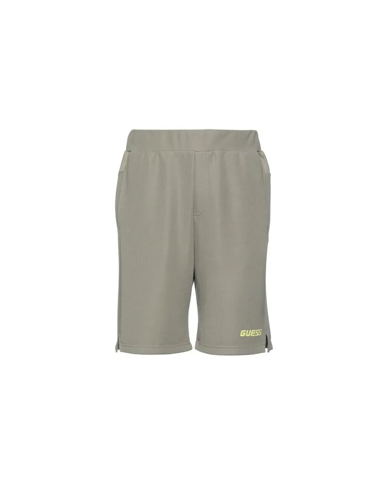 Guess HOSEN & RÖCKE - Shorts & Bermudashortsauf YOOX.COM Militärgrün