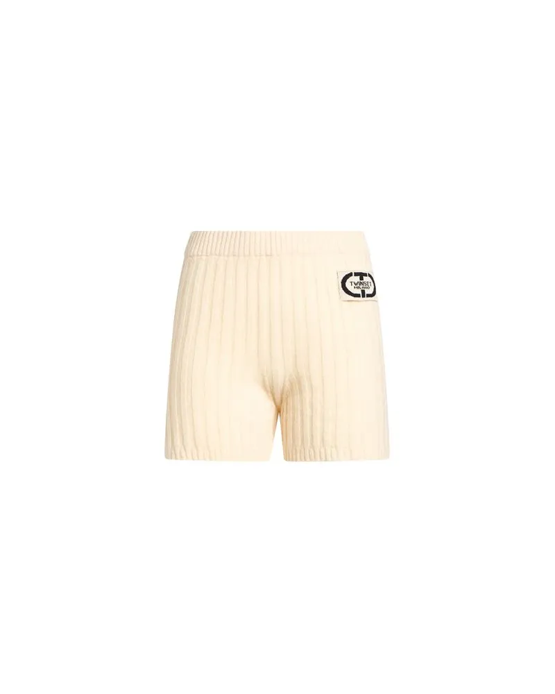 Twin-Set HOSEN & RÖCKE - Shorts & Bermudashortsauf YOOX.COM Cremeweiß