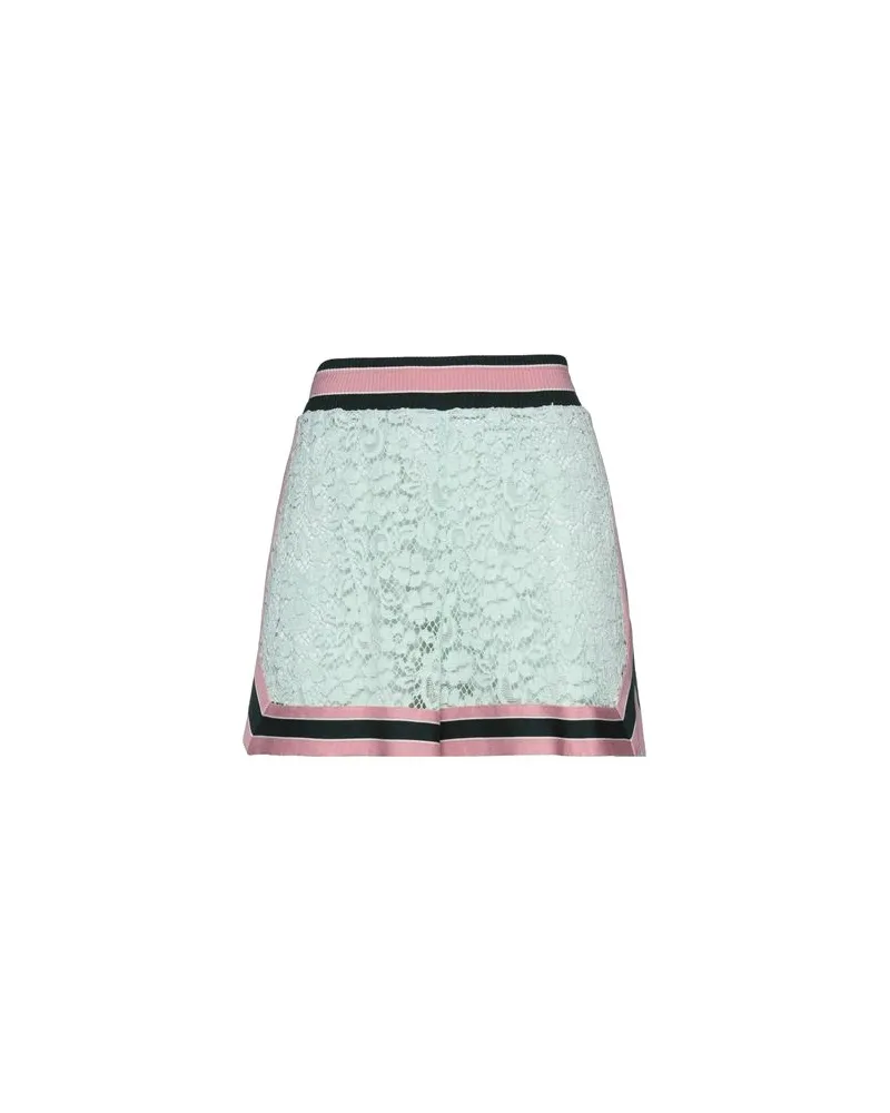 Dolce & Gabbana HOSEN & RÖCKE - Shorts & Bermudashortsauf YOOX.COM Säuregrün