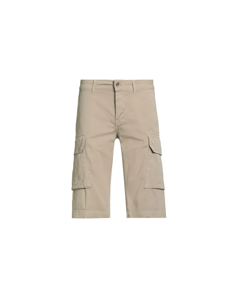 Brian Dales HOSEN & RÖCKE - Shorts & Bermudashortsauf YOOX.COM Beige