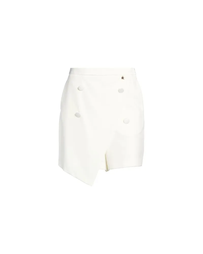 RELISH HOSEN & RÖCKE - Shorts & Bermudashortsauf YOOX.COM Weiß