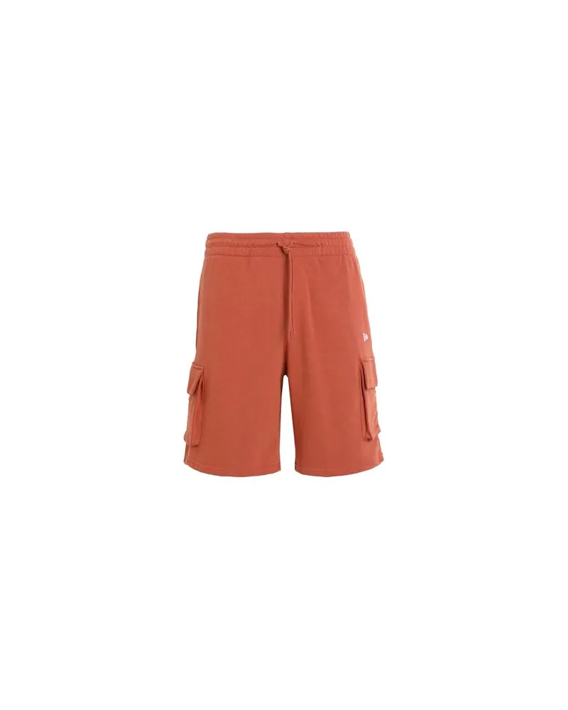 New Era NE ESSENTIALS CARGO SHORT NEWERA  - HOSEN & RÖCKE - Shorts & Bermudashortsauf YOOX.COM Rostrot