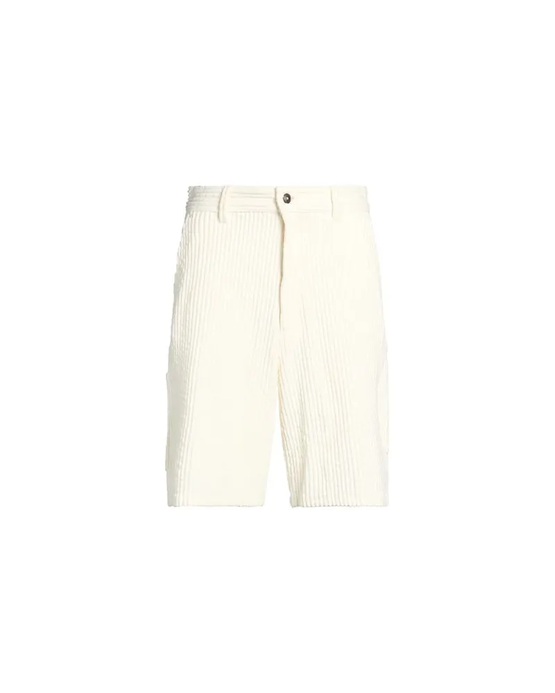 AMI Paris HOSEN & RÖCKE - Shorts & Bermudashortsauf YOOX.COM Elfenbein