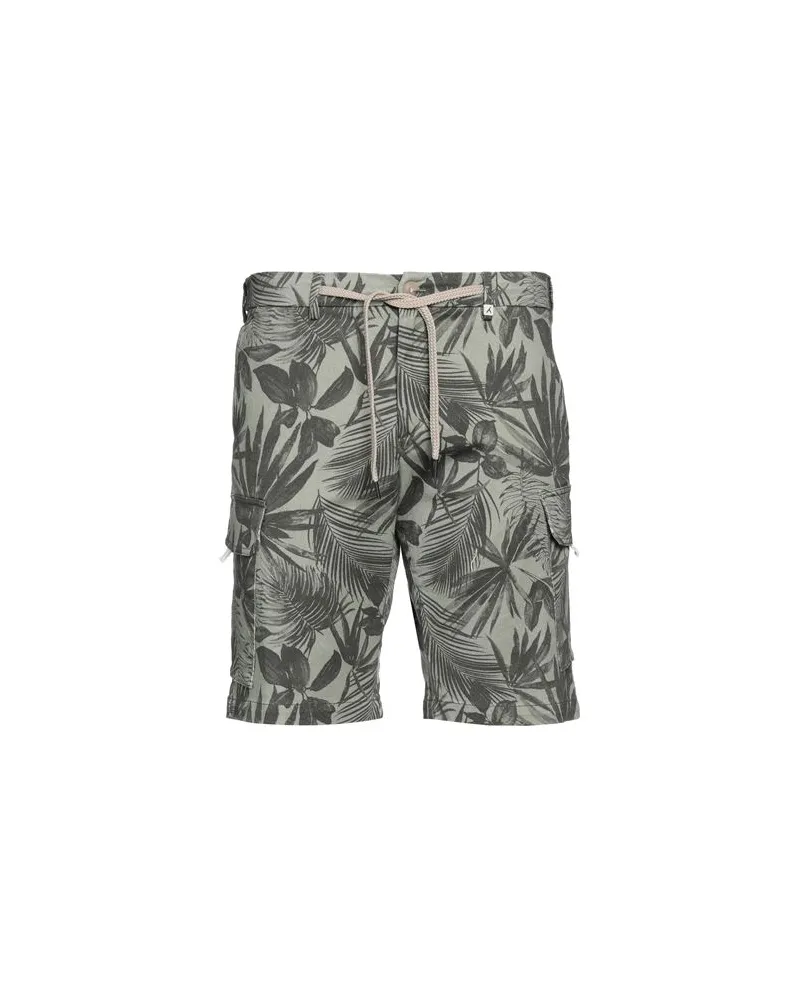 MYTHS HOSEN & RÖCKE - Shorts & Bermudashortsauf YOOX.COM Militärgrün