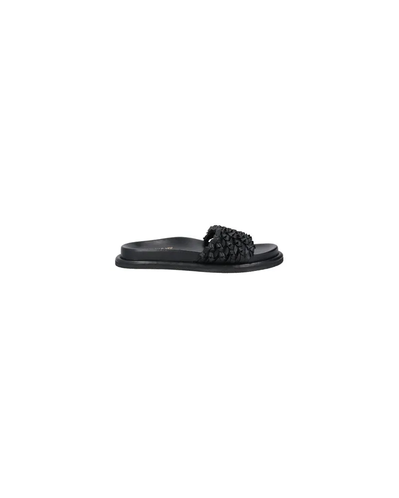 Emanuelle Vee SCHUHE - Sandalenauf YOOX.COM Schwarz