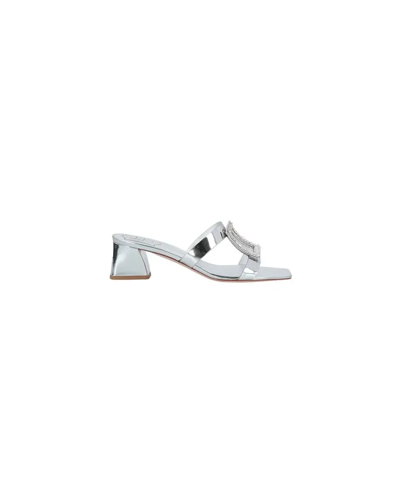 Roger Vivier SCHUHE - Sandalenauf YOOX.COM Silber