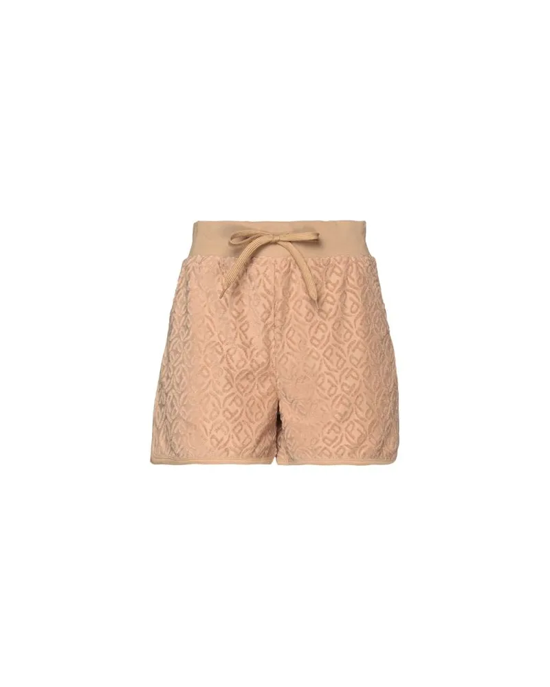 Pinko HOSEN & RÖCKE - Shorts & Bermudashortsauf YOOX.COM Kamel