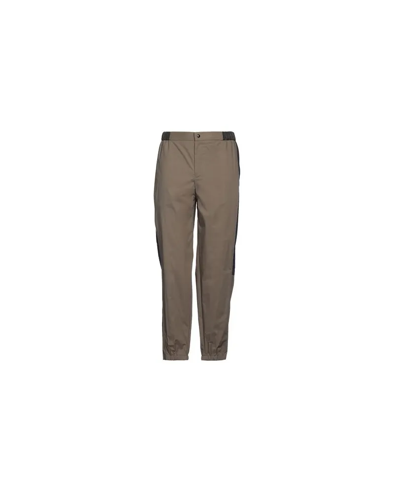 Emporio Armani HOSEN & RÖCKE - Hosenauf YOOX.COM Militärgrün