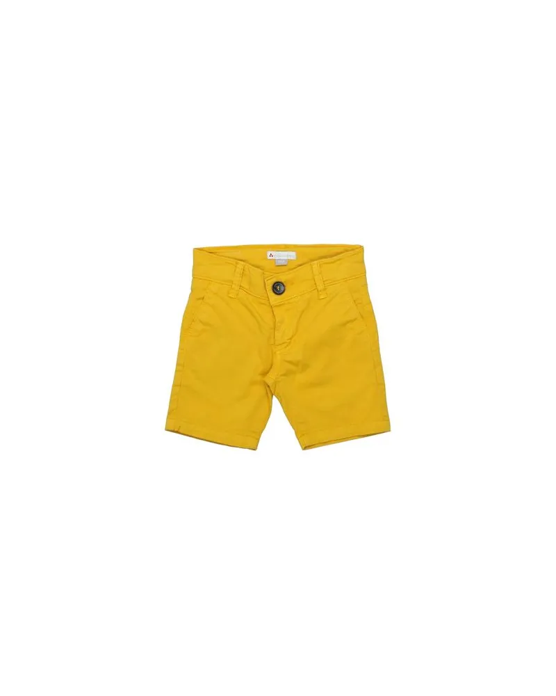 Peuterey HOSEN & RÖCKE - Shorts & Bermudashortsauf YOOX.COM Gelb