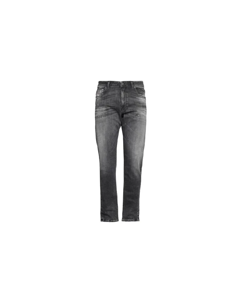 Diesel HOSEN & RÖCKE - Jeanshosenauf YOOX.COM Schwarz