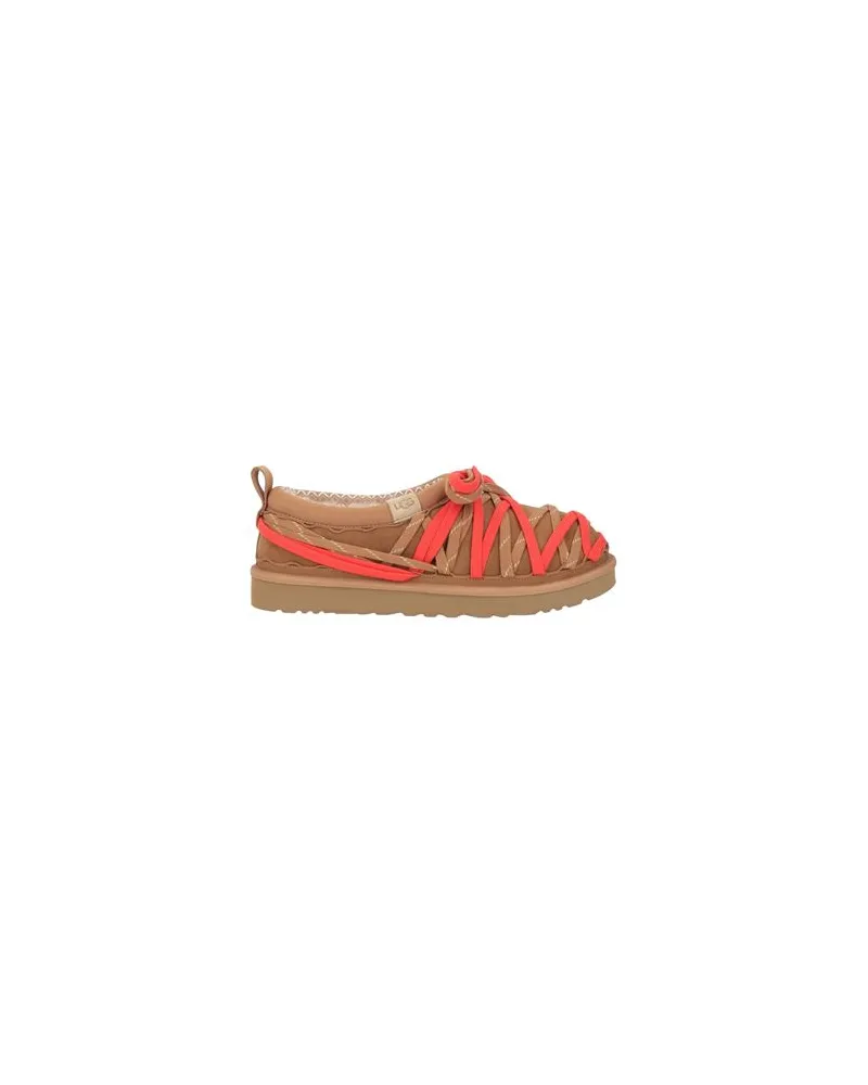 UGG SCHUHE - Mules & Clogsauf YOOX.COM Kamel