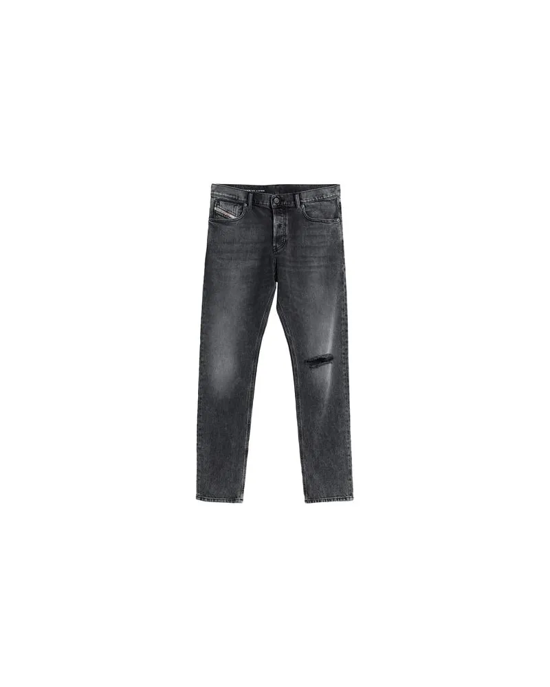 Diesel HOSEN & RÖCKE - Jeanshosenauf YOOX.COM Schwarz
