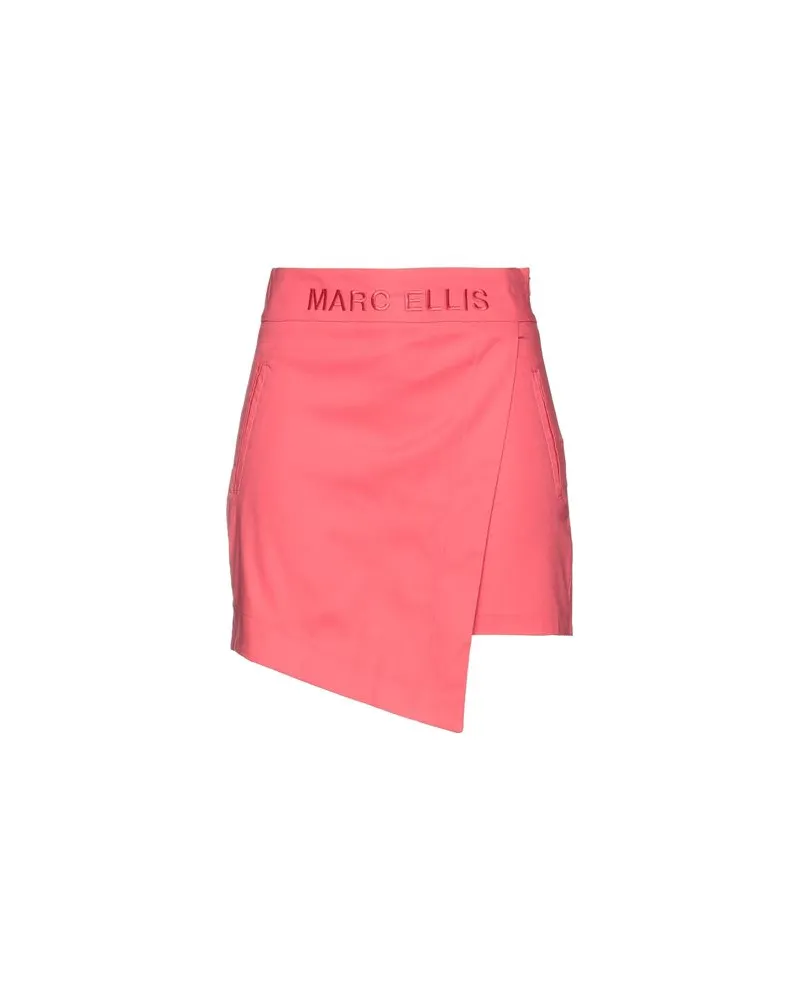 MARC ELLIS HOSEN & RÖCKE - Shorts & Bermudashortsauf YOOX.COM Koralle