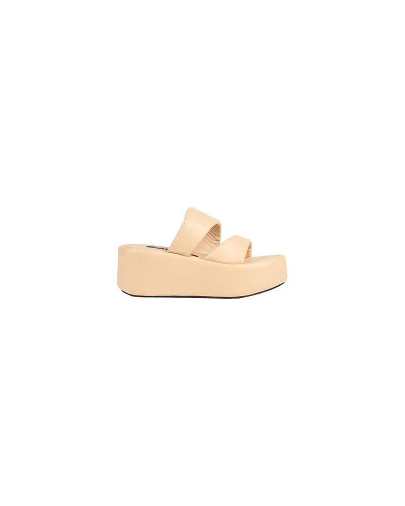 Sergio Rossi SCHUHE - Sandalenauf YOOX.COM Beige