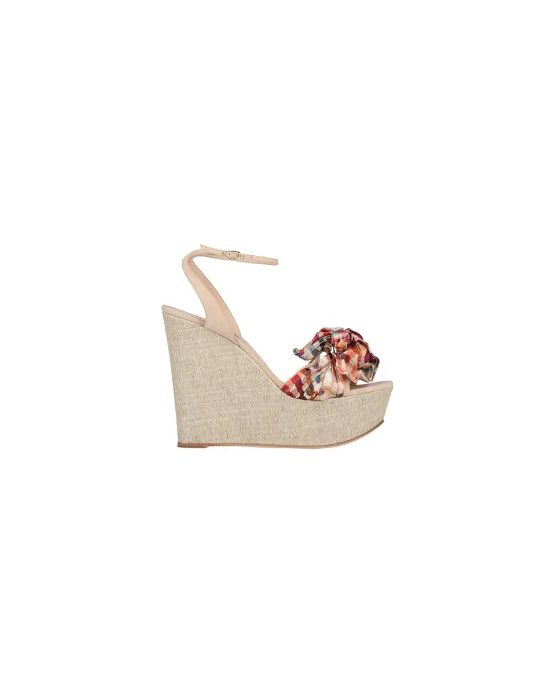 Casadei SCHUHE - Sandalenauf YOOX.COM Beige