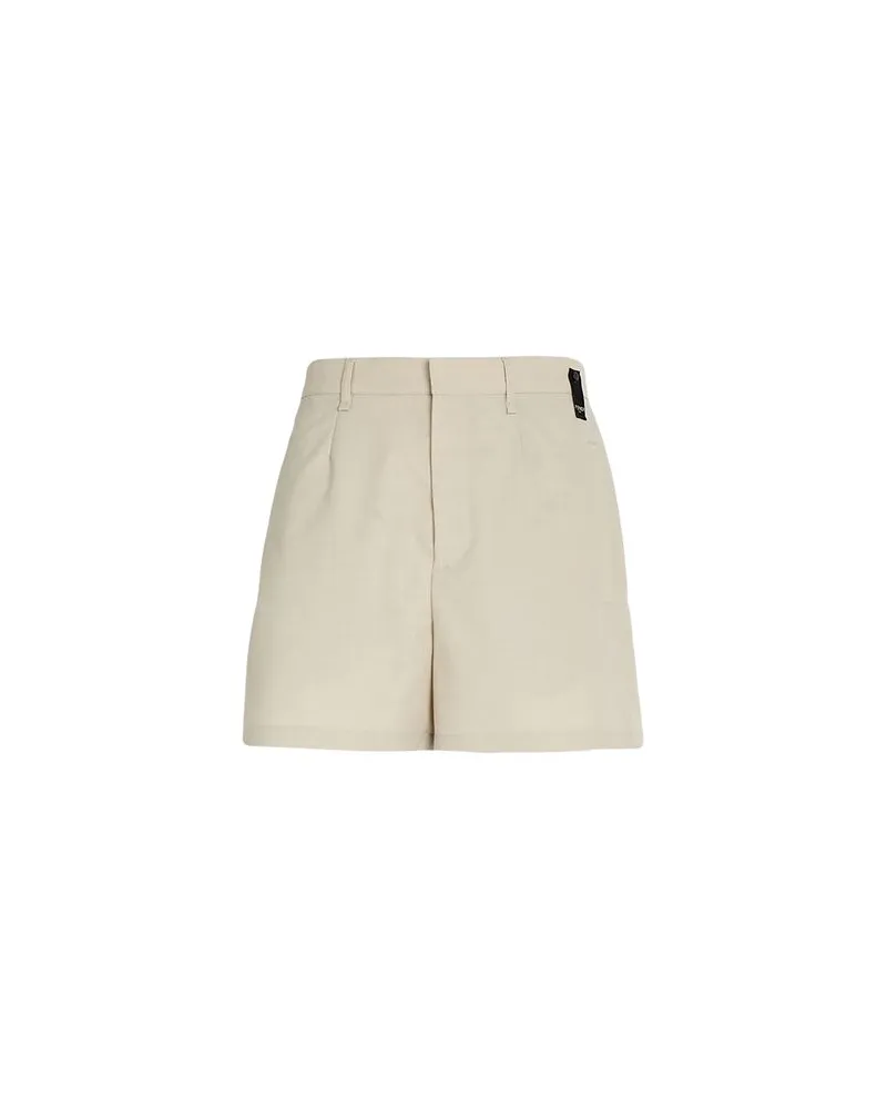 Fendi HOSEN & RÖCKE - Shorts & Bermudashortsauf YOOX.COM Beige