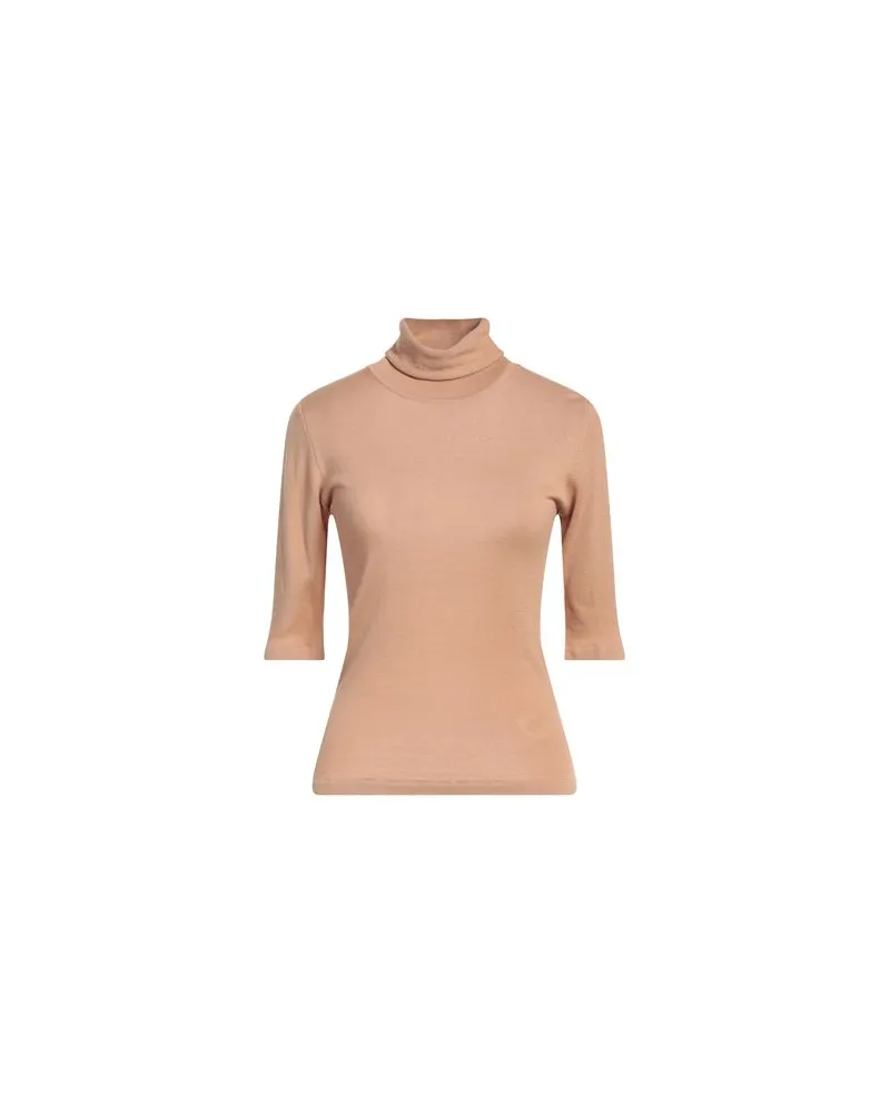 Caractère STRICKWAREN - Rollkragenpulloverauf YOOX.COM Kamel