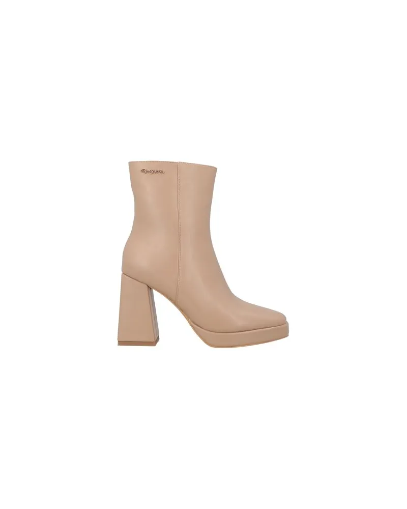 Gai Mattiolo LOVE TO LOVE - SCHUHE - Stiefelettenauf YOOX.COM Hellrosa