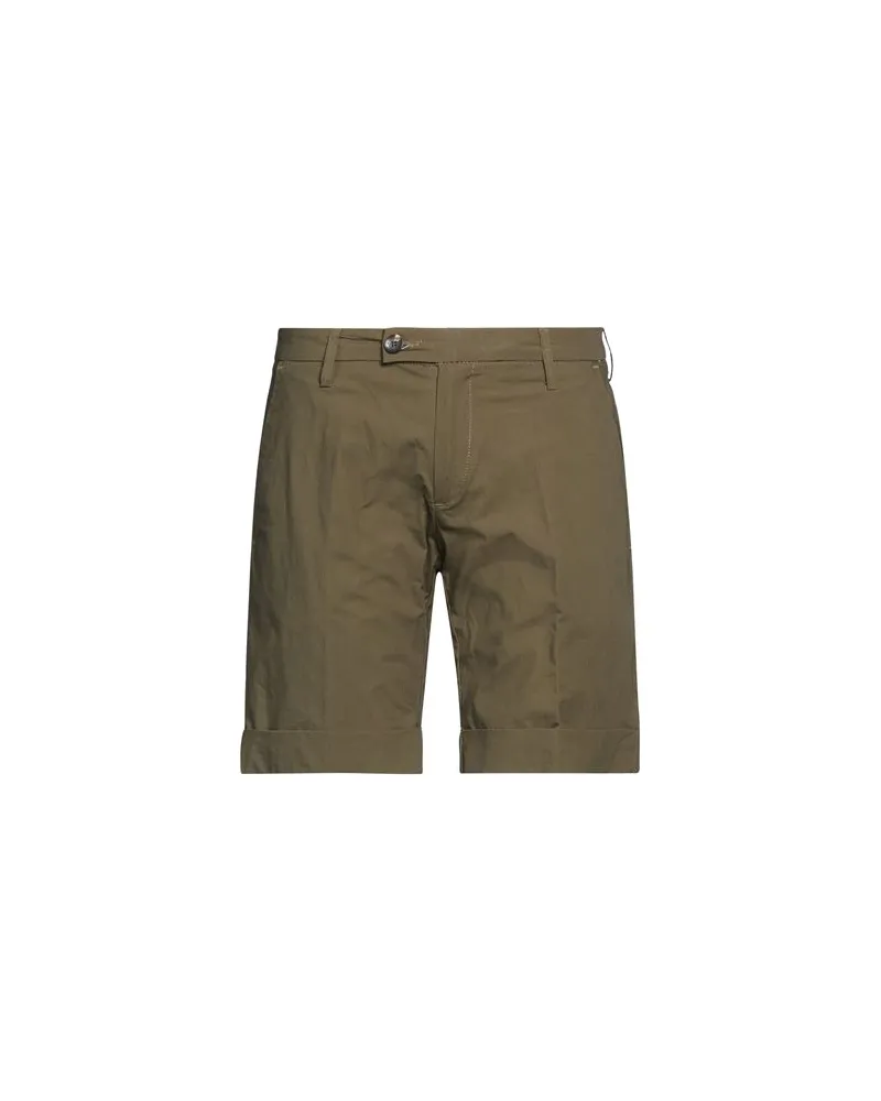 MICHAEL COAL HOSEN & RÖCKE - Shorts & Bermudashortsauf YOOX.COM Militärgrün