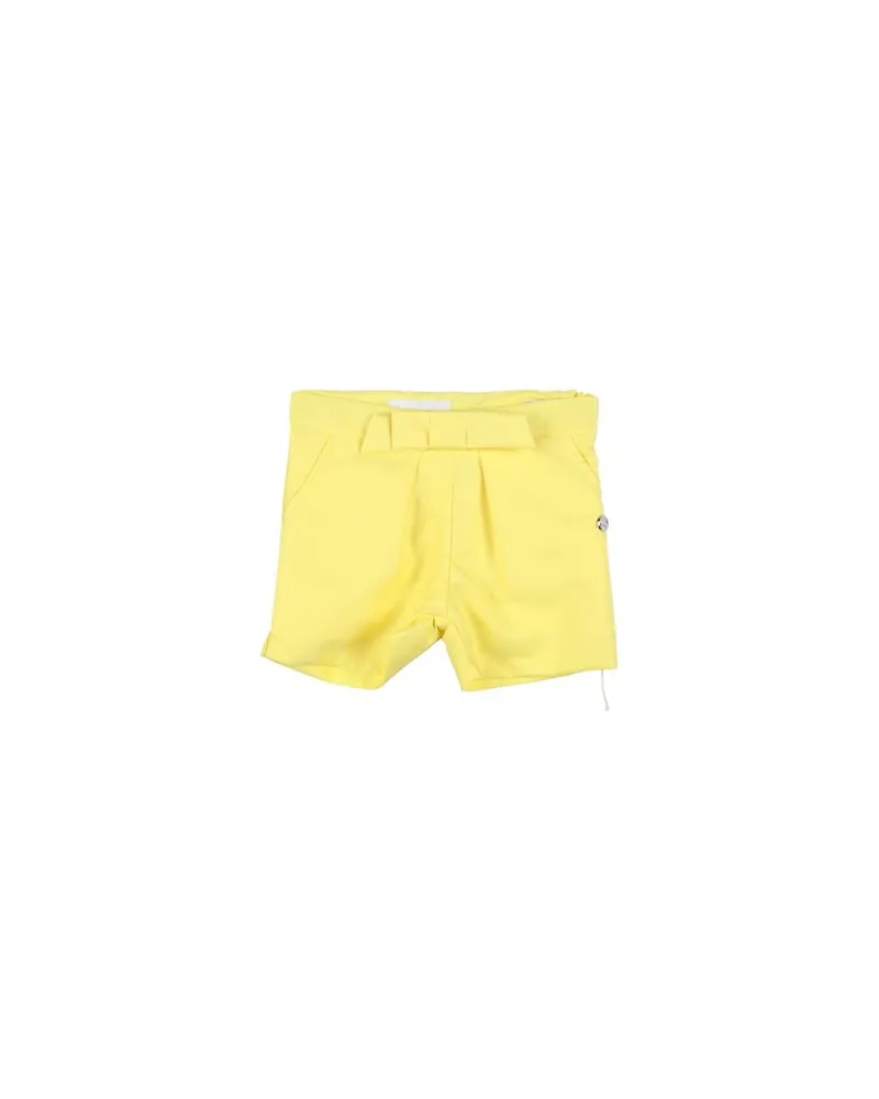 Byblos HOSEN & RÖCKE - Shorts & Bermudashortsauf YOOX.COM Gelb