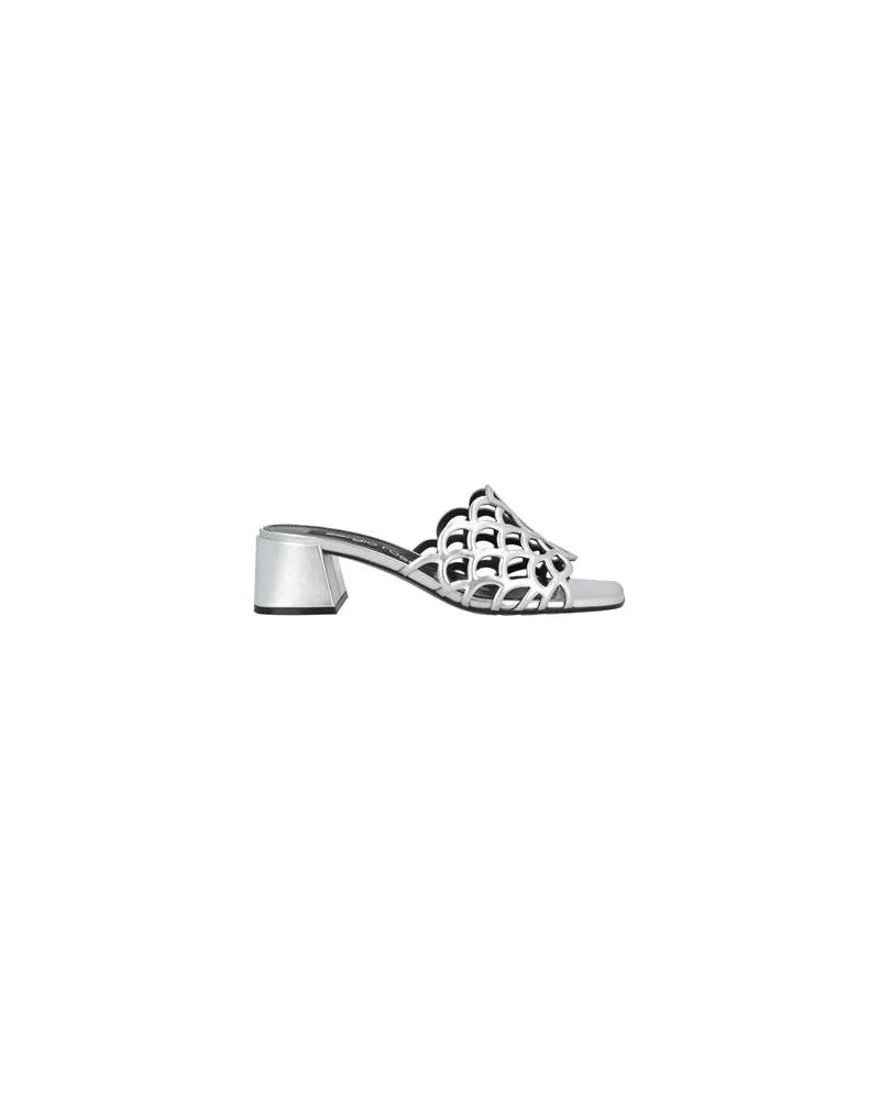 Sergio Rossi SCHUHE - Sandalenauf YOOX.COM Silber