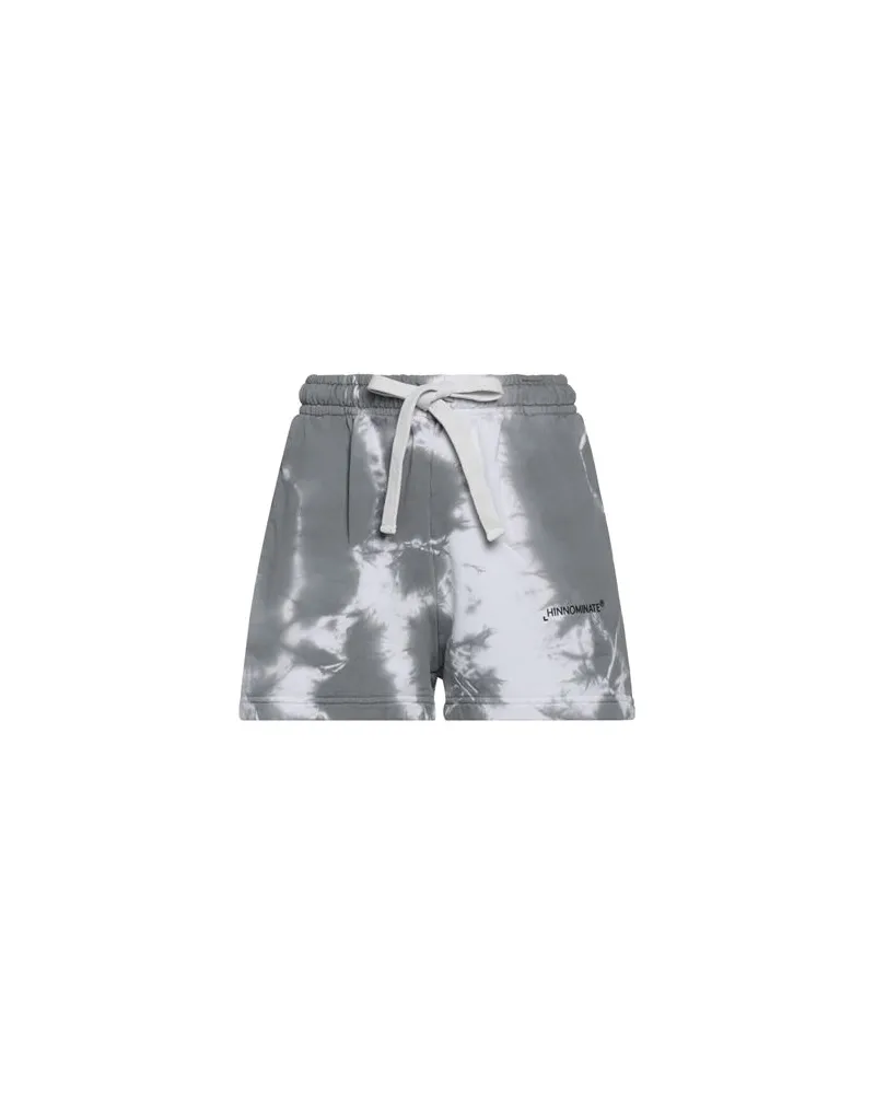 HINNOMINATE HOSEN & RÖCKE - Shorts & Bermudashortsauf YOOX.COM Grau