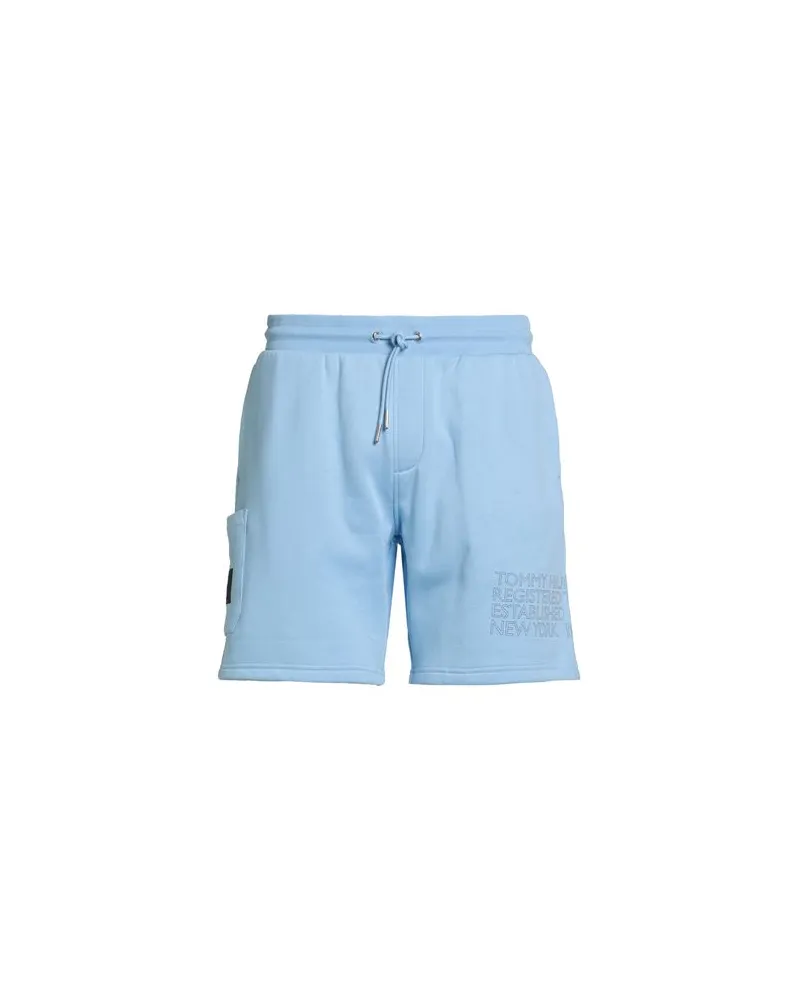 Tommy Hilfiger HOSEN & RÖCKE - Shorts & Bermudashortsauf YOOX.COM Hellblau