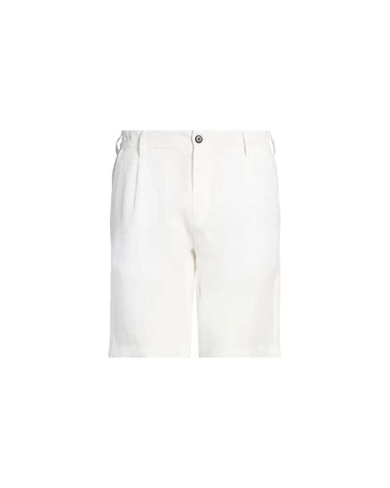 Eleventy PLATINUM - HOSEN & RÖCKE - Shorts & Bermudashortsauf YOOX.COM Weiß