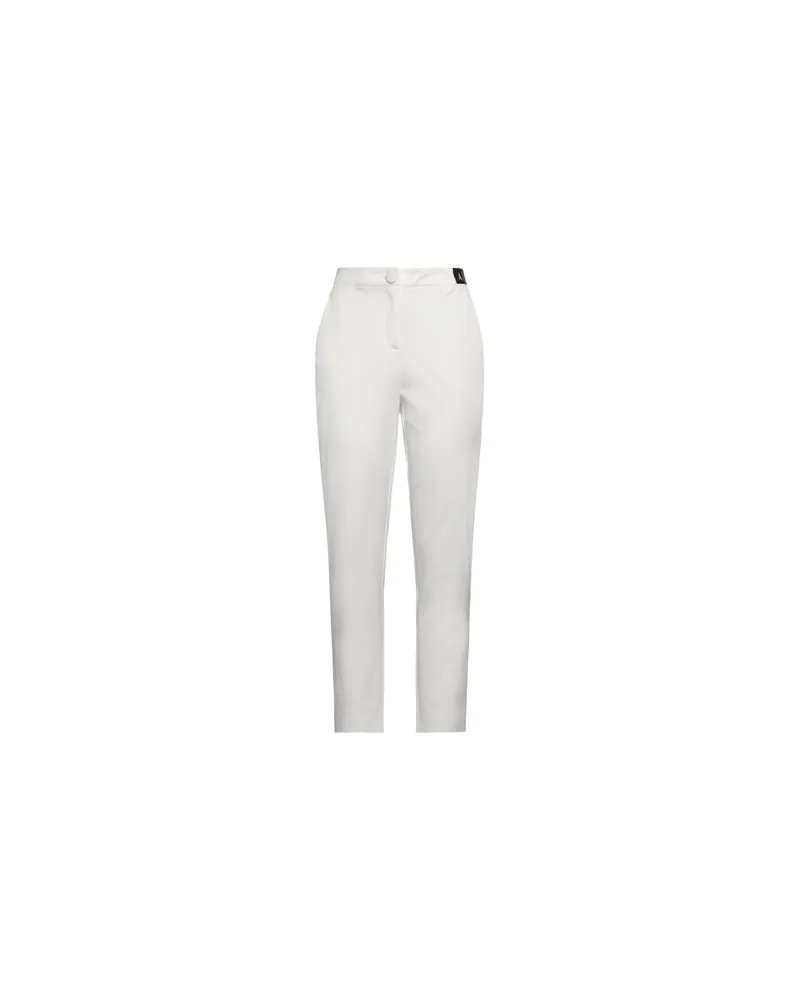 Armani Exchange HOSEN & RÖCKE - Hosenauf YOOX.COM Weiß