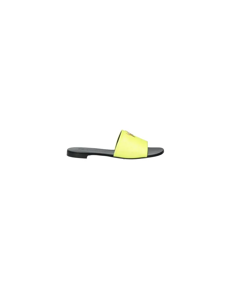 Giuseppe Zanotti SCHUHE - Sandalenauf YOOX.COM Gelb