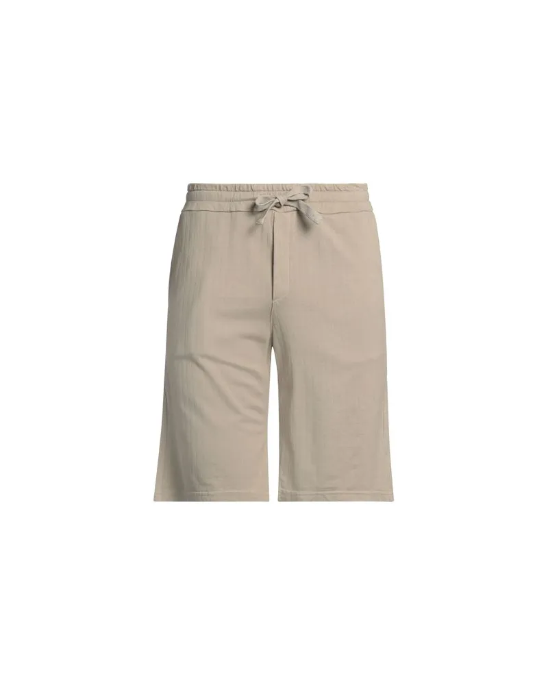 CROSSLEY HOSEN & RÖCKE - Shorts & Bermudashortsauf YOOX.COM Beige