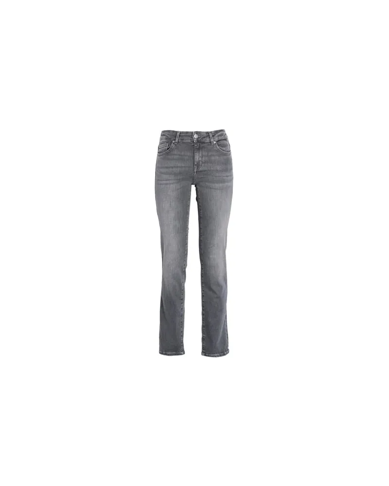 Vero Moda HOSEN & RÖCKE - Jeanshosenauf YOOX.COM Grau