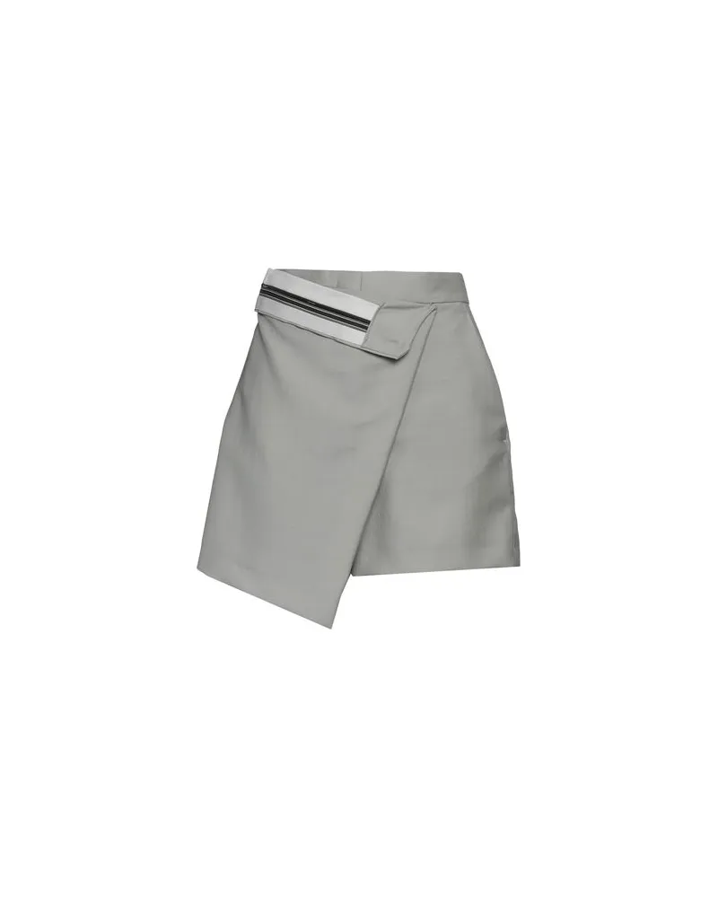 Fendi HOSEN & RÖCKE - Shorts & Bermudashortsauf YOOX.COM Salbeigrün