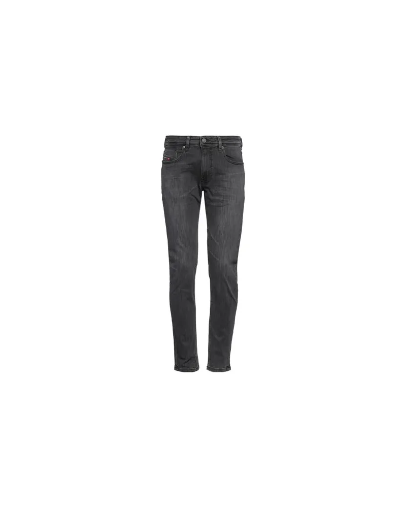 Diesel HOSEN & RÖCKE - Jeanshosenauf YOOX.COM Schwarz