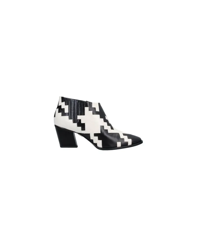 Roger Vivier SCHUHE - Stiefelettenauf YOOX.COM Schwarz